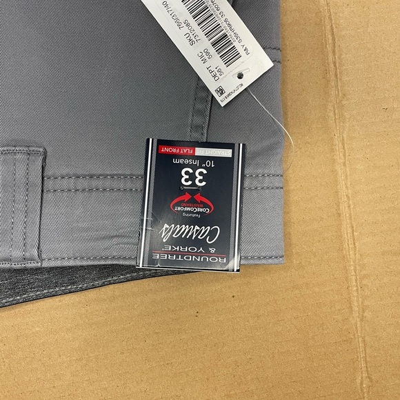 Men's Roundtree & Yorke Casual shorts - Picture 3 of 5